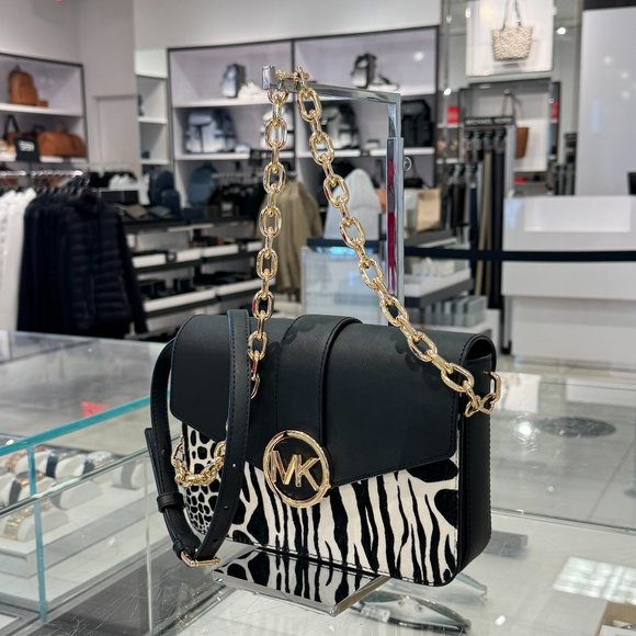 Michael Kors Carmen Medium Convertible Flap Chain Shoulder Bag Black Haircalf - Picture 4 of 11